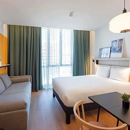 Adagio Access Centre Cathedrale 3*